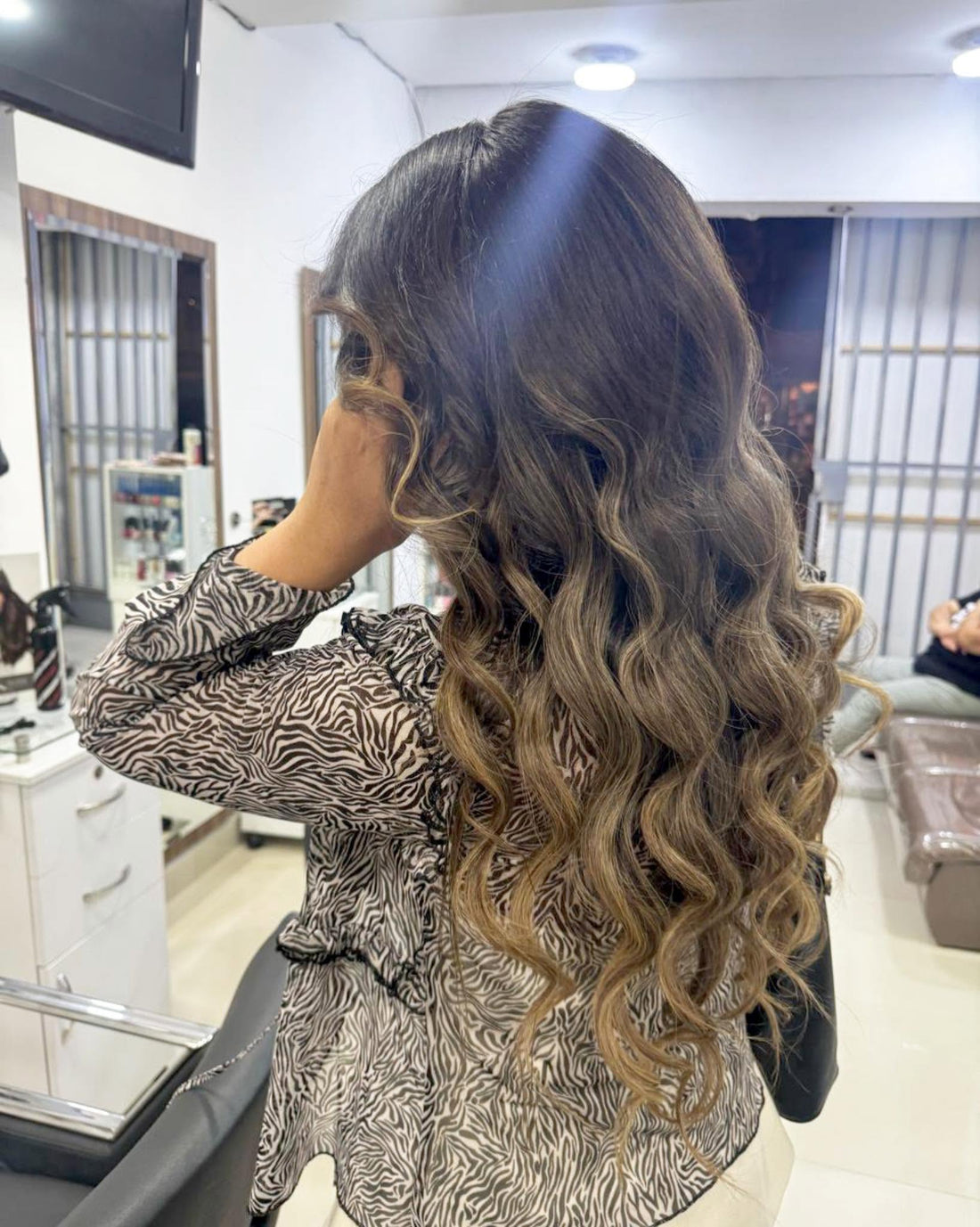 Balayage con ondas realizado en Marbella Saloon, San Luis, Lima